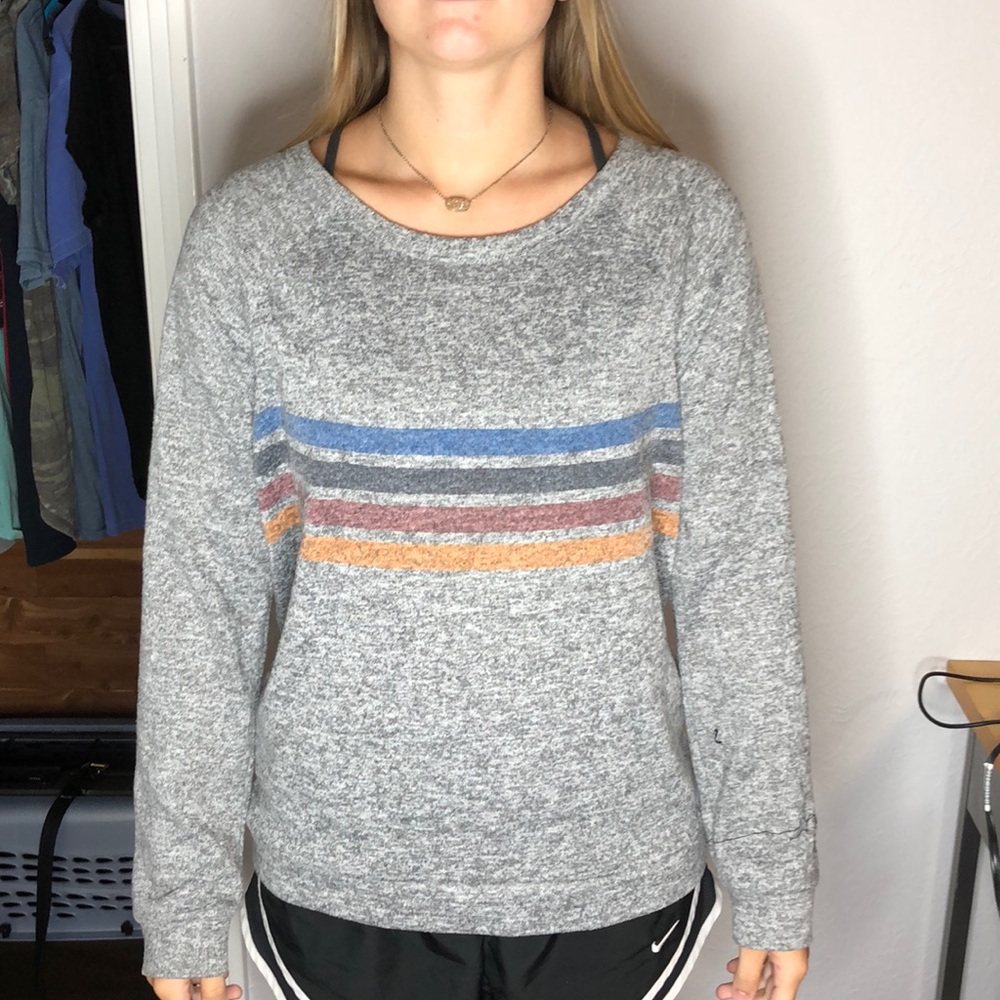 gray long sleeve shirt from belk (pink rose)